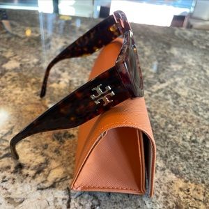 Tory Burch Kira geometric sunglasses